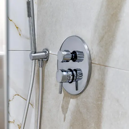 Sweet House In The Heart Of דירה *